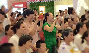 居然之家安徽分公司長(zhǎng)江東路店&ldquo;激情八月、快樂感恩&rdquo;少兒才藝匯報(bào)表演