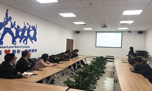 &ldquo;九段秘書，你是第幾段？&rdquo;&mdash;光谷店開展提高員工執(zhí)行力培訓